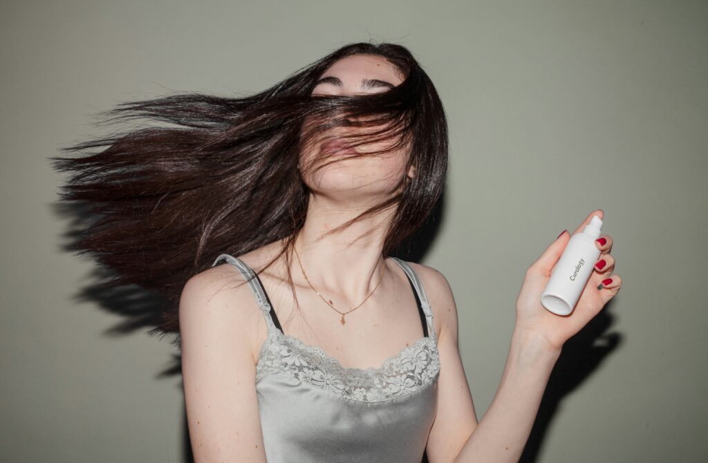 apply egg to your hair